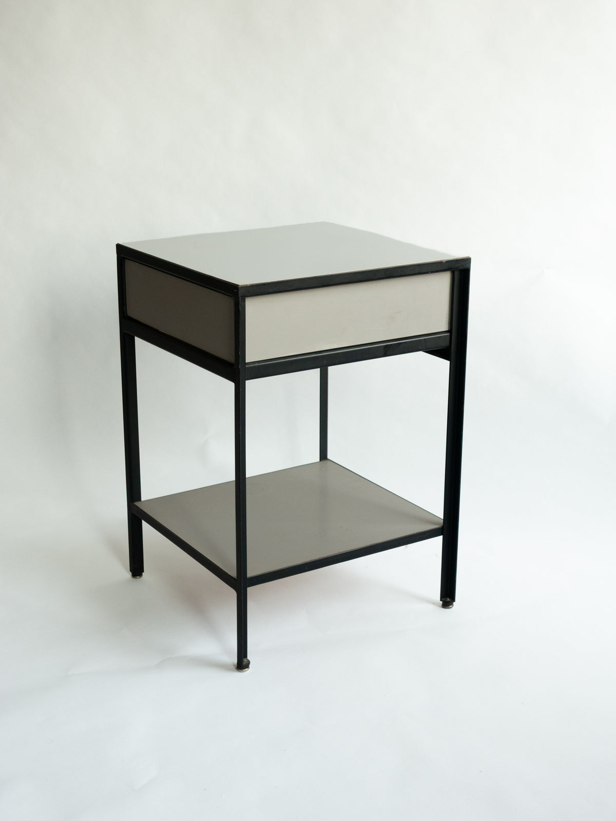 George Nelson Steel Edge 4053 Nightstand, photo 9
