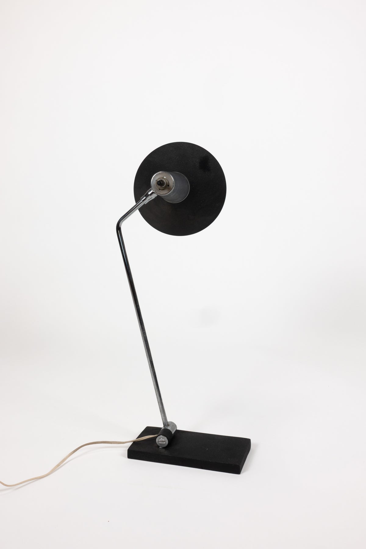 Mutual-Sunset Articulating Table Lamp