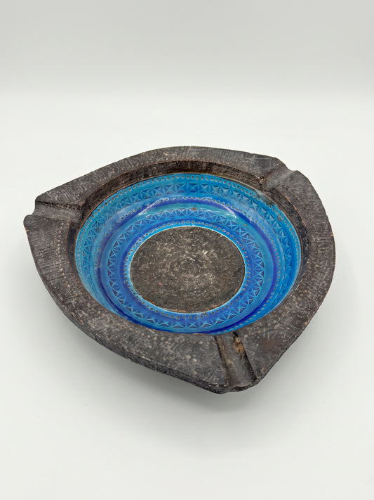 Aldo Londi for Bitossi ashtray with turquoise and cobalt geometric decoration and a textured brown rim